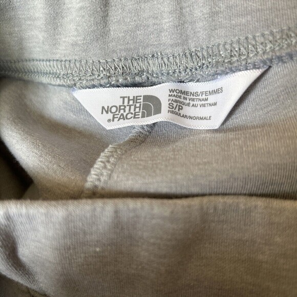 The North Face Slacker Capri - Size Small - Gray With purple - Picture 7 of 9